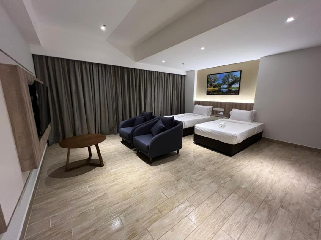 Amverton Cove Golf & Island Resort Banting  Buitenkant foto