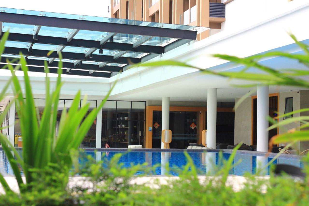 Amverton Cove Golf & Island Resort Banting  Buitenkant foto
