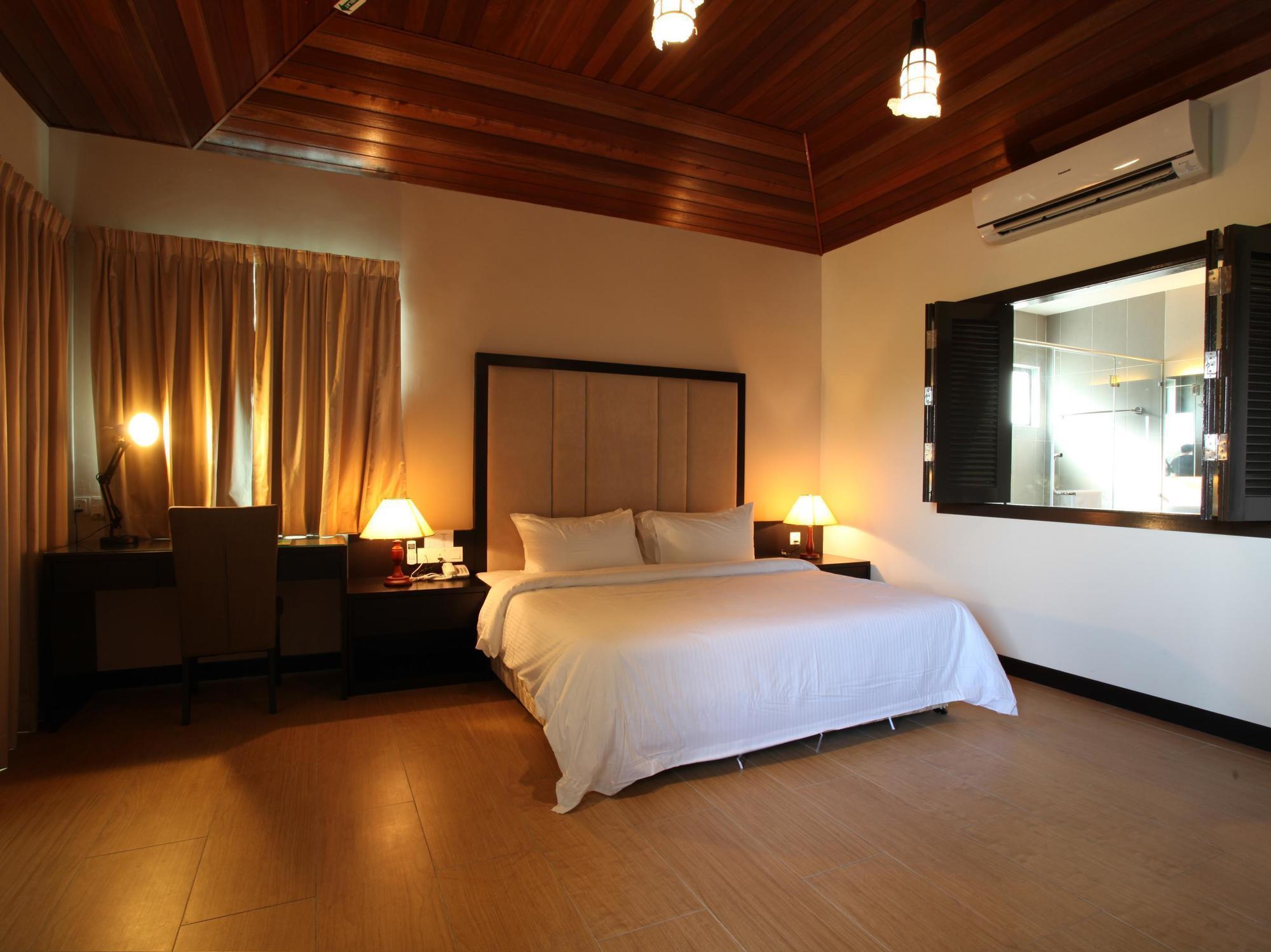 Amverton Cove Golf & Island Resort Banting  Buitenkant foto